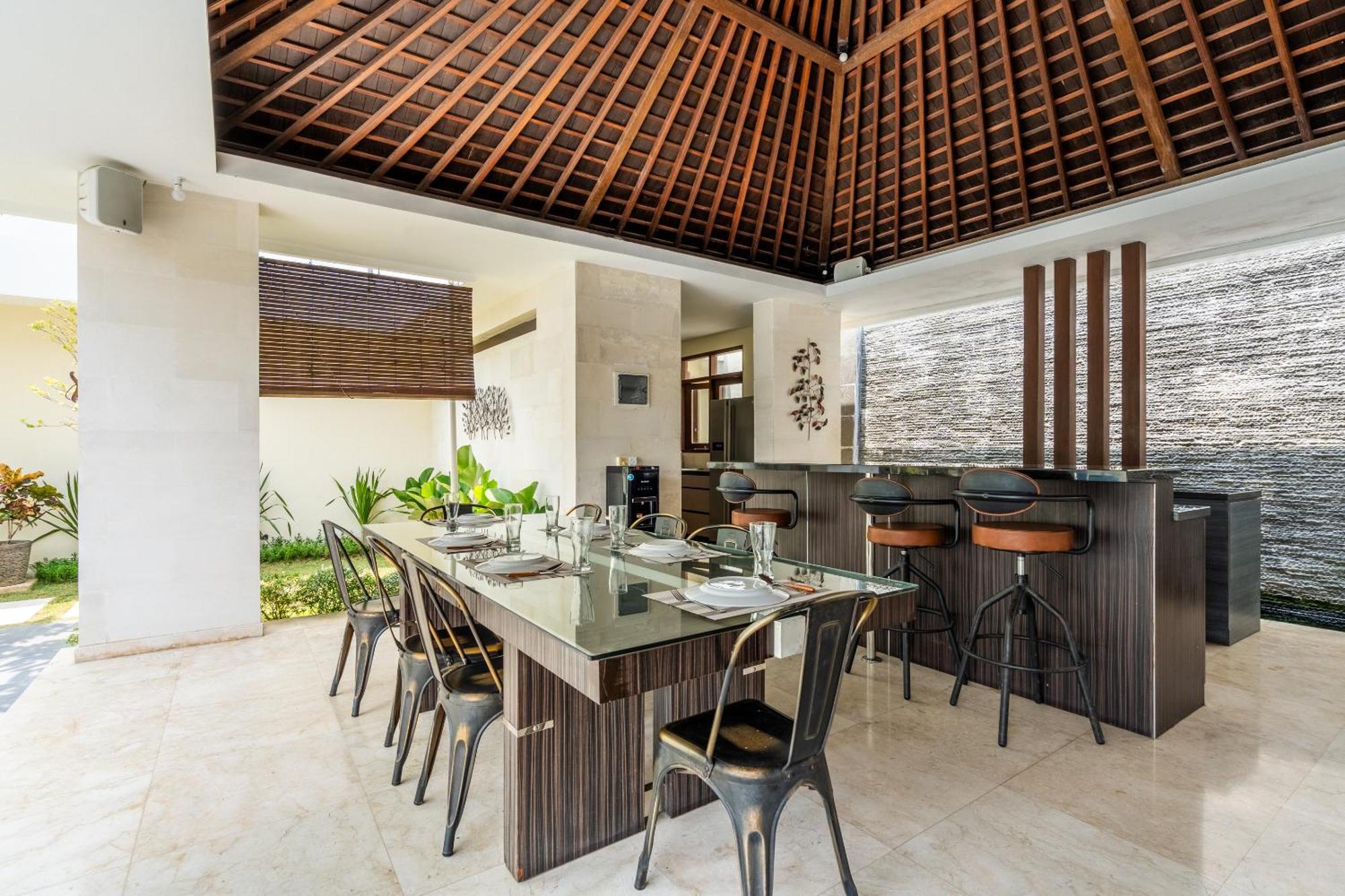 Abikaa, 4br Lux - Located In The * Seminyak (Bali)