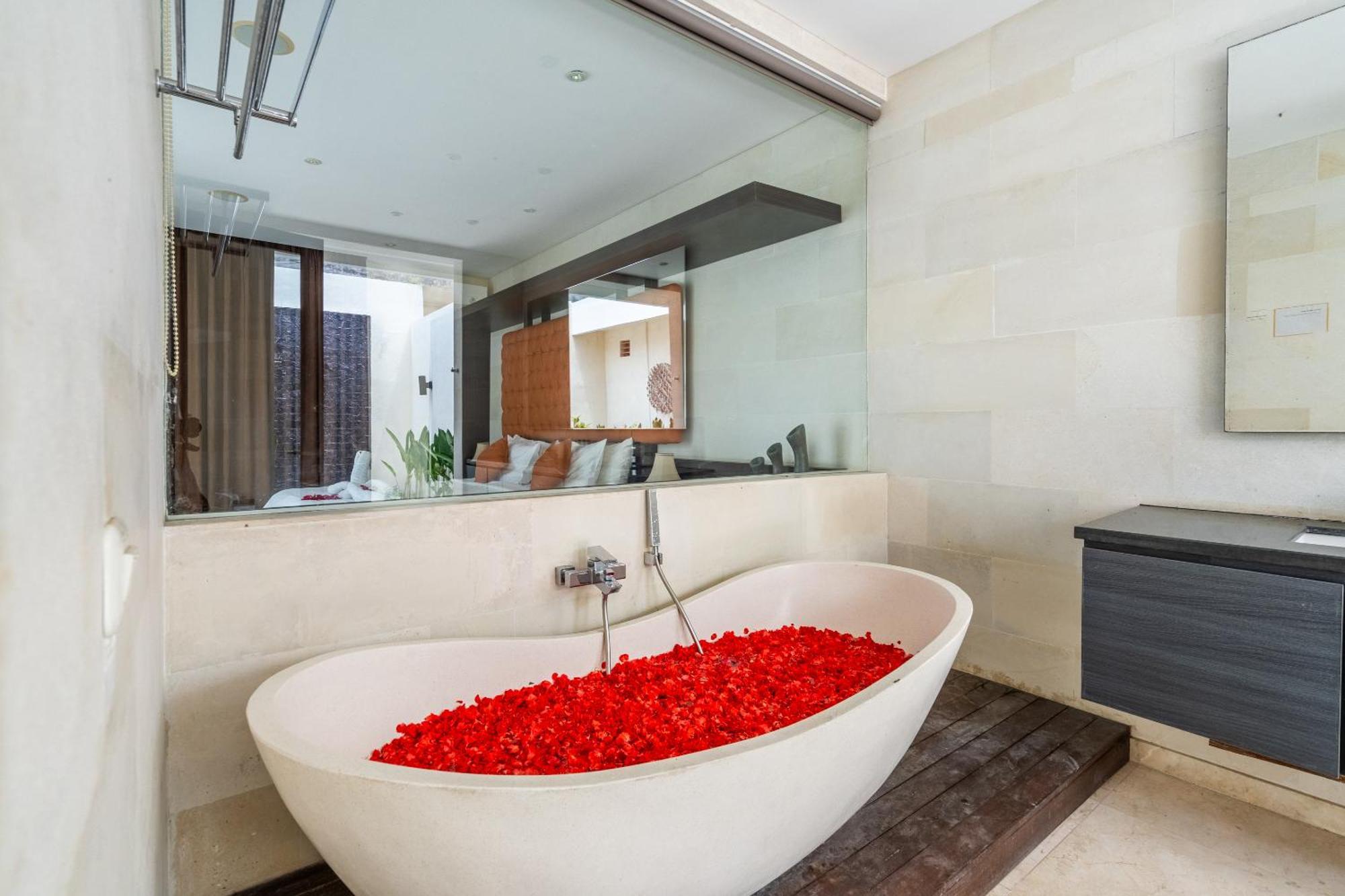 Abikaa, 4br Lux - Located In The