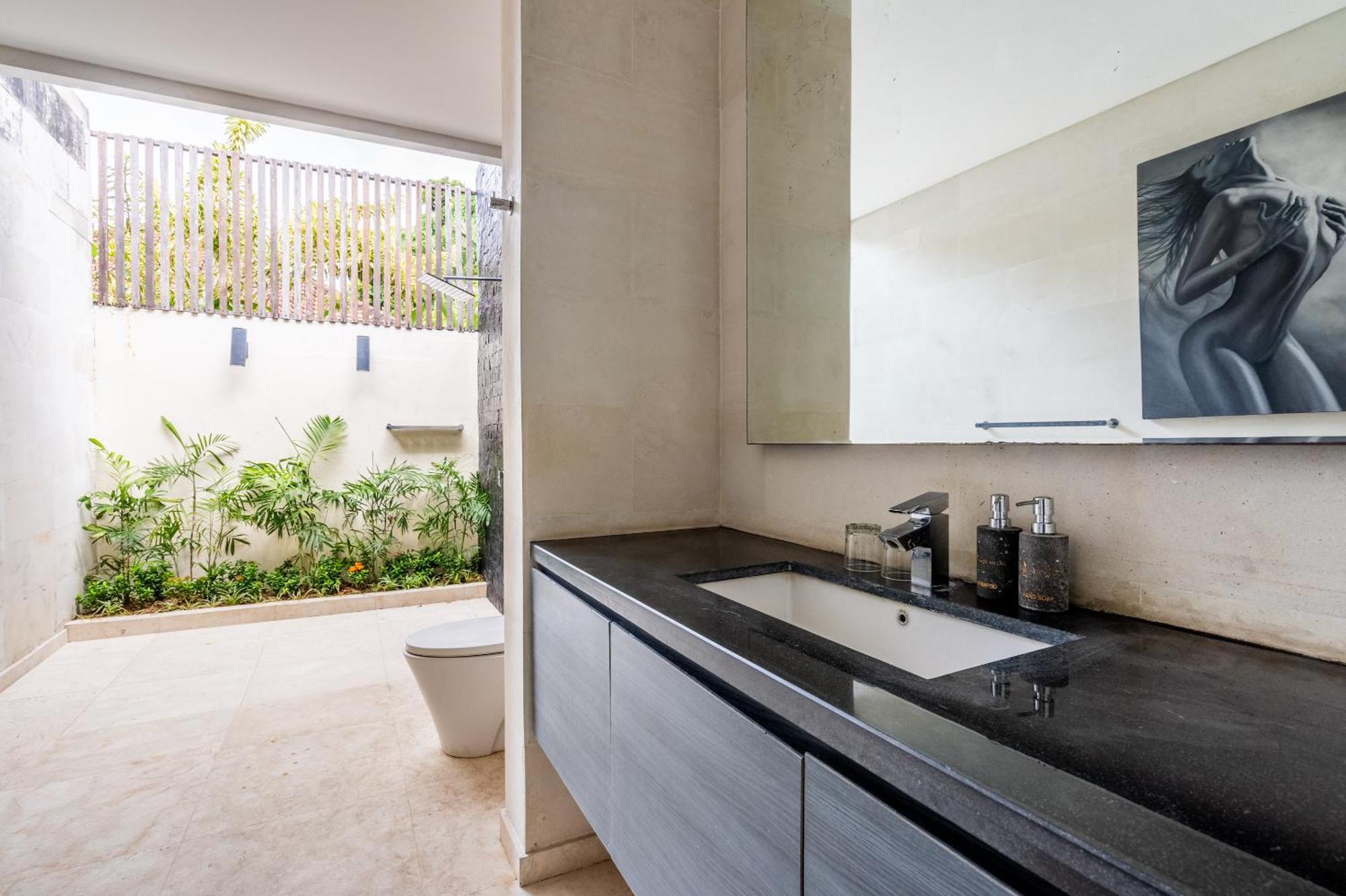 Abikaa, 4br Lux - Located In The Seminyak (Bali)